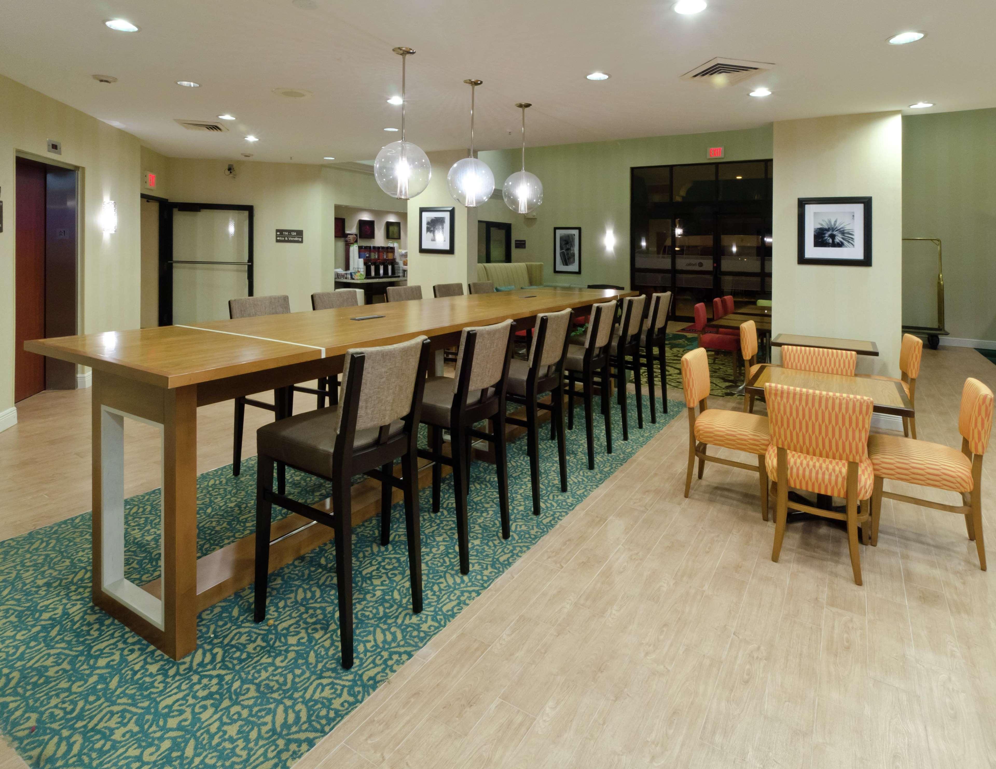 Hampton Inn & Suites Miami-Doral Dolphin Mall Kültér fotó